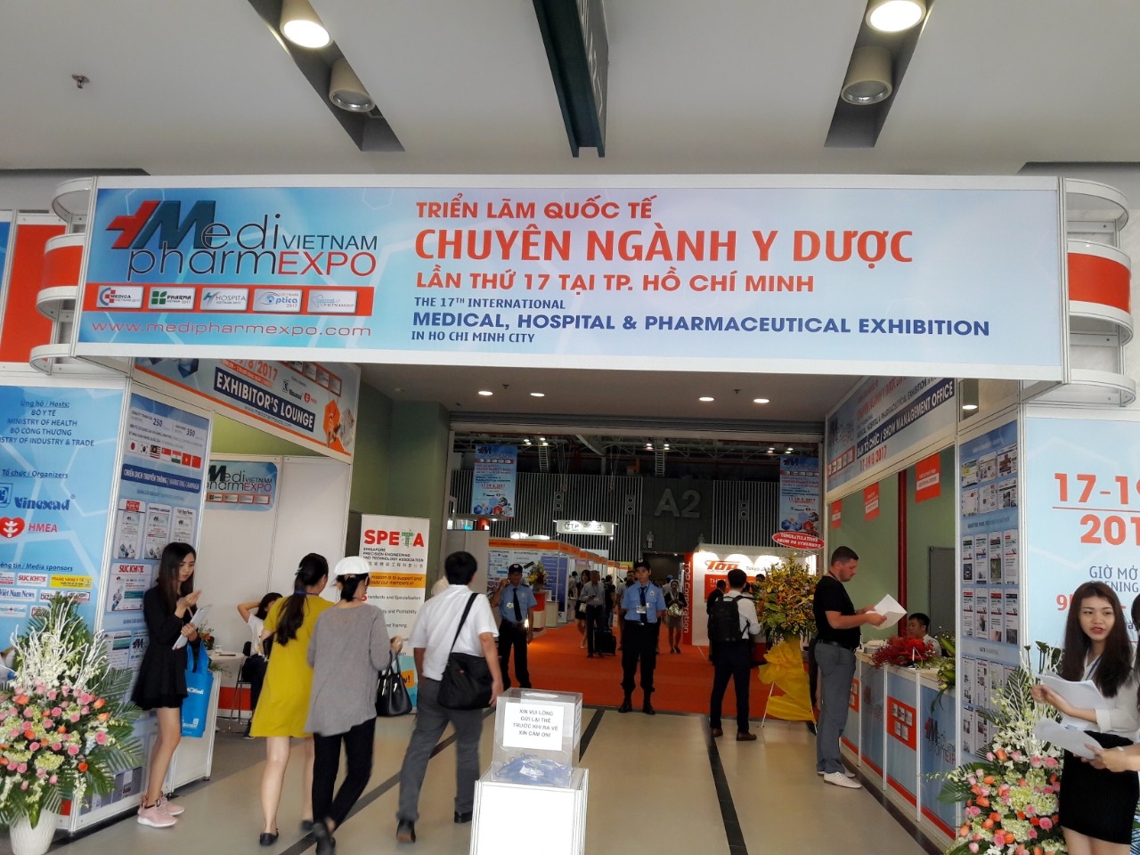 Máy hút ẩm FujiE coa mặt tại triển lãm Vietnam Medi-Pharm lần thứ 17 